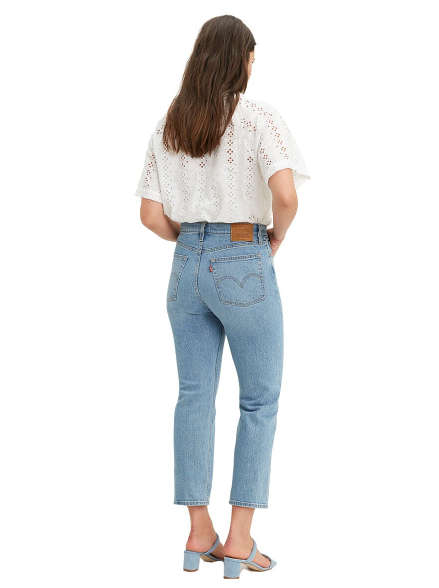 Wedgie Fit Straight Jeans - Light Wash