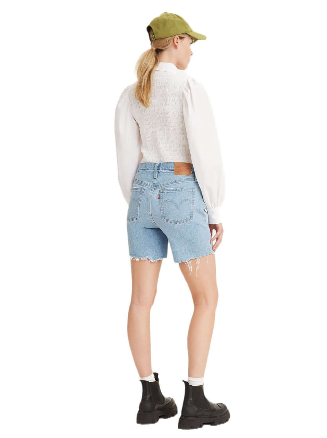 Levis 501 on sale shorts flat broke