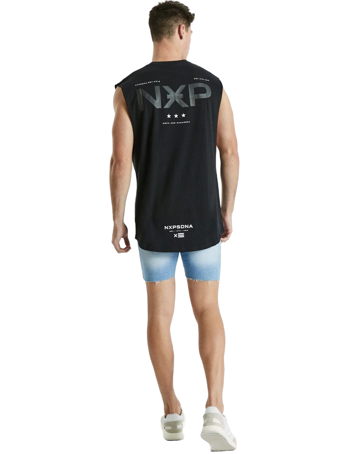 Nena And Pasadena - NXP Turn Back Scoop Back Muscle Tee - Jet Black